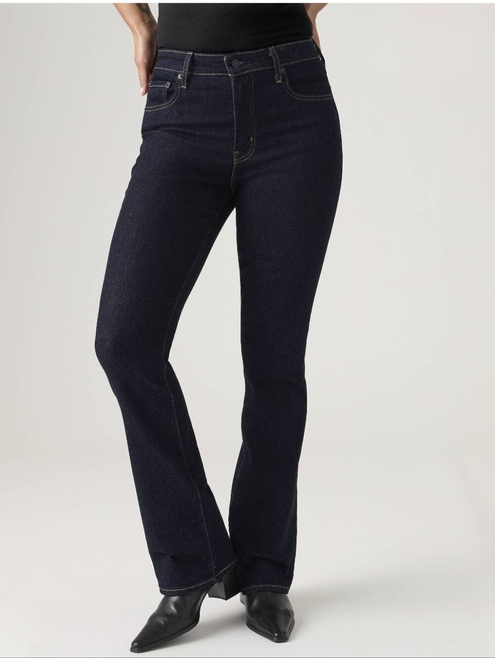 High-Rise Women’s Boot Cut Rise Jeans in Dark Blue Size 16